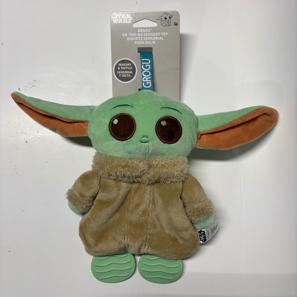 Star Wars Grogu On-The-Go Sensory Toy Kids Preferred Baby Yoda Plush Teether NEW